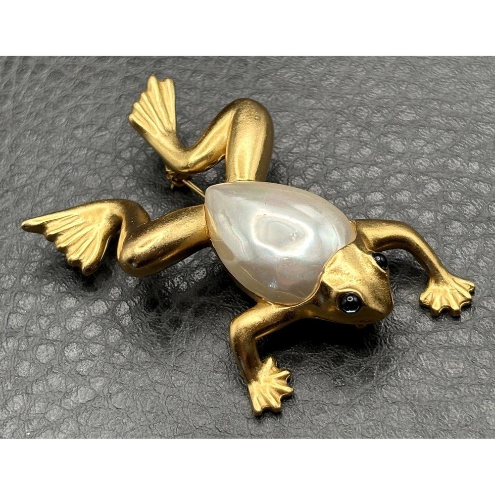 Vintage Carolee 80s Large Frog Brooch Pin Faux Pearl Belly Green Eyes Gold Tone